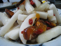 かぶと干し柿の中華風和え物